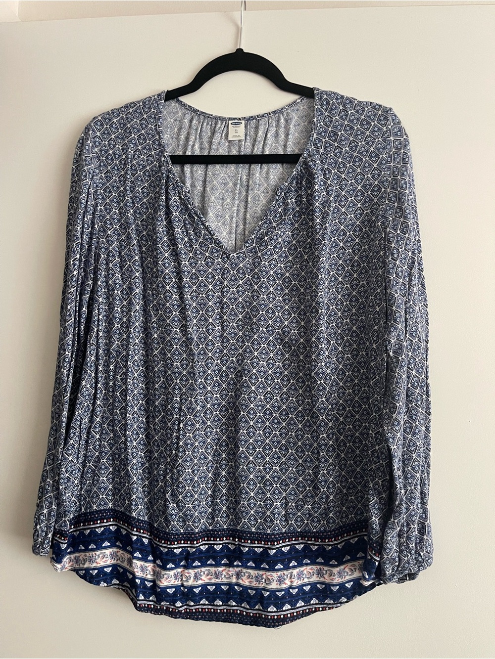 Old Navy Navy Blue Printed V‑Neck Tunic